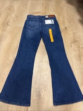 Lucky Brand Woman’s High Rise Flare Jeans